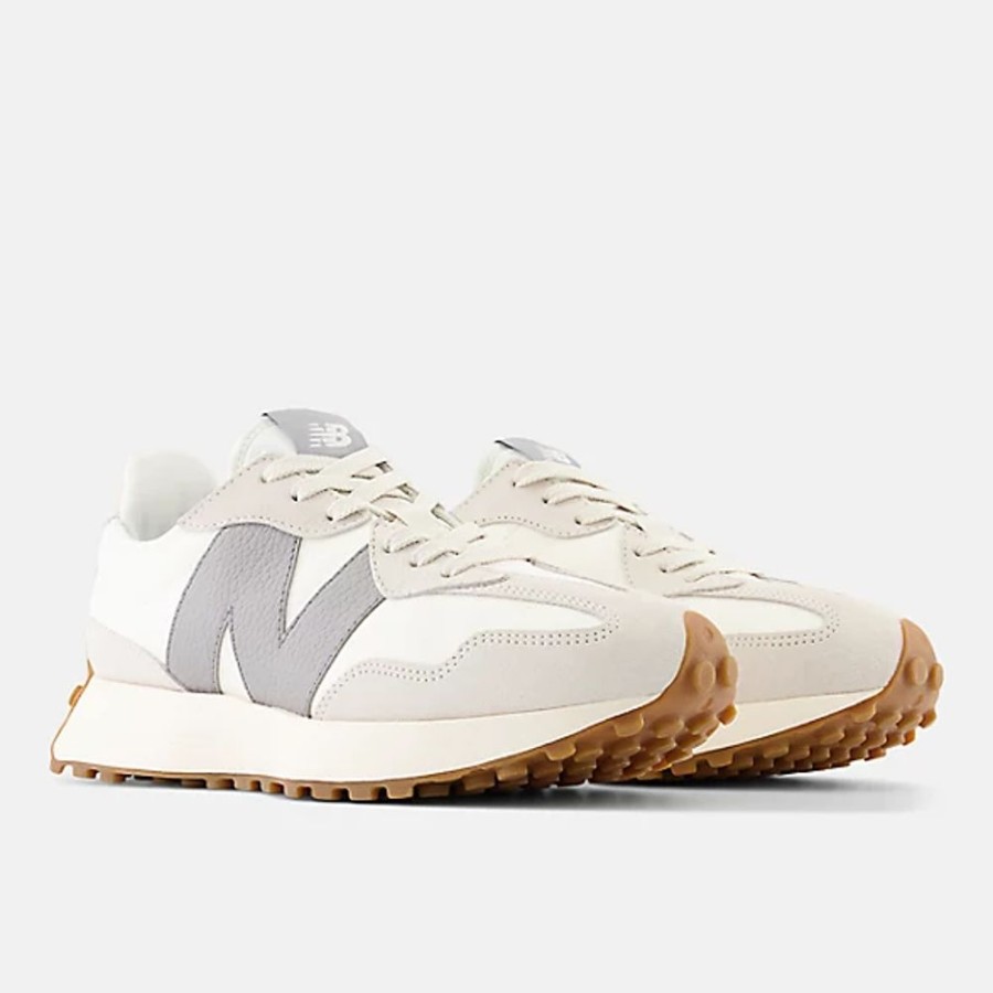 Homens New Balance Sneakers | 327