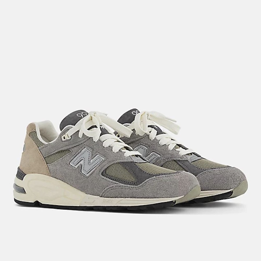 Homens New Balance Sneakers | Made In Usa 990V2