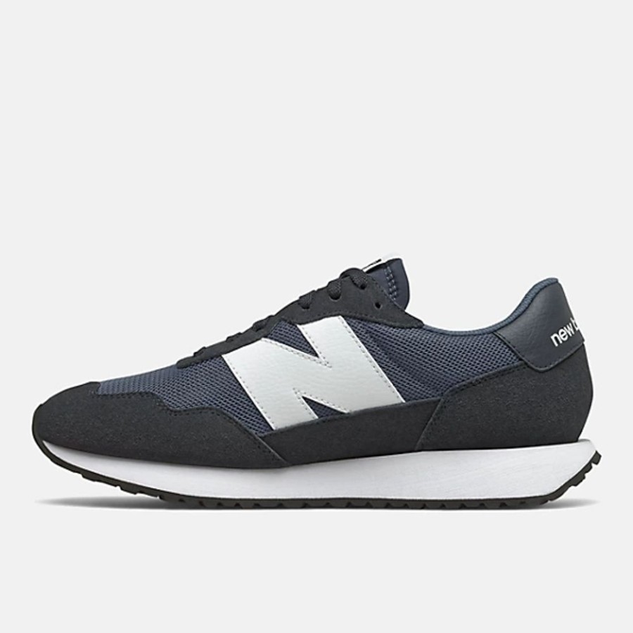 Homens New Balance Sneakers | 237