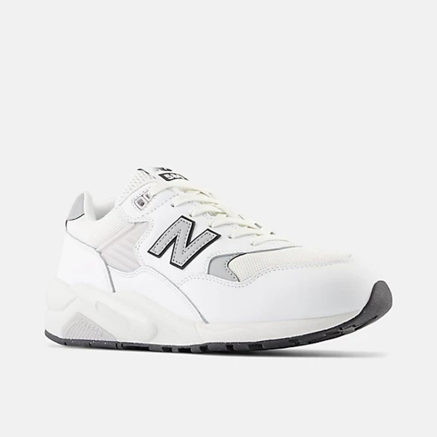 Homens New Balance Sneakers | 580