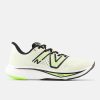 Homens New Balance Corrida | Fuelcell Rebel V3