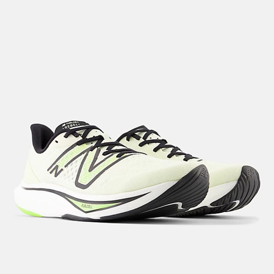 Homens New Balance Corrida | Fuelcell Rebel V3