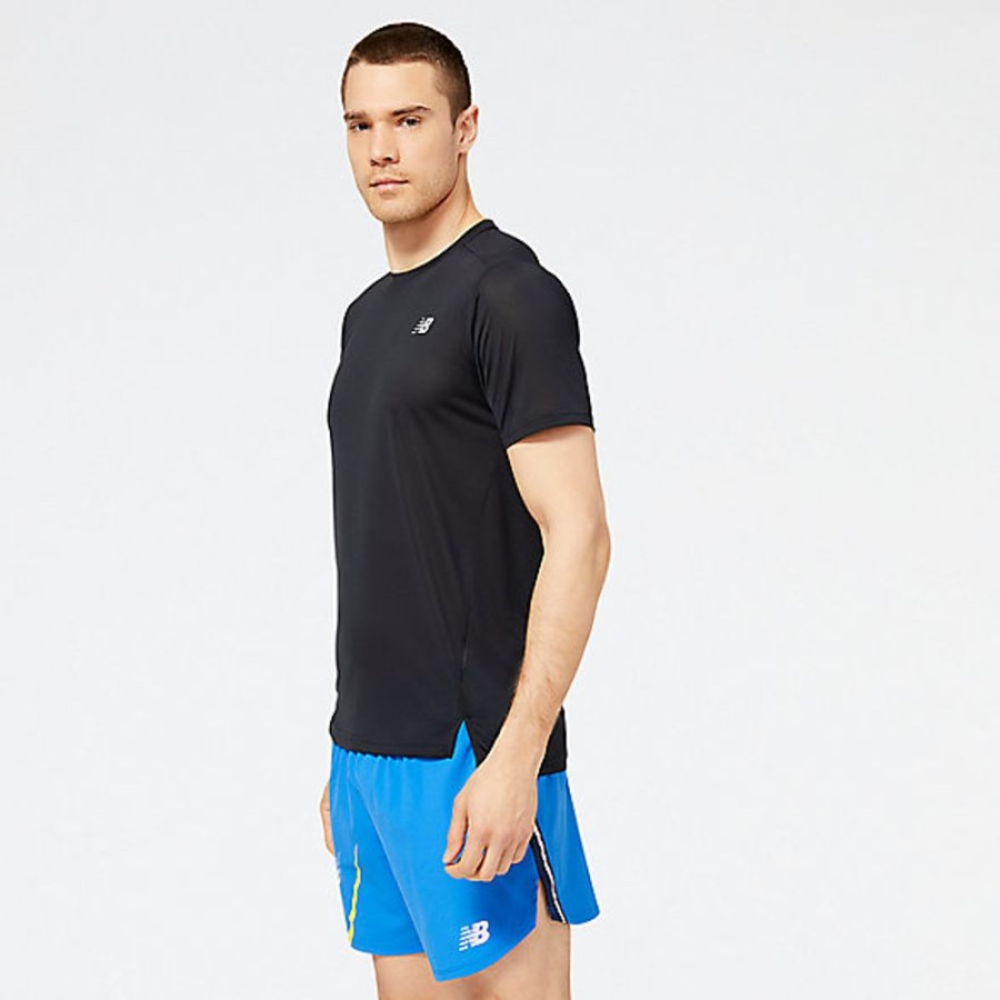 Homens New Balance T-Shirts E Partes De Cima | Accelerate Short Sleeve