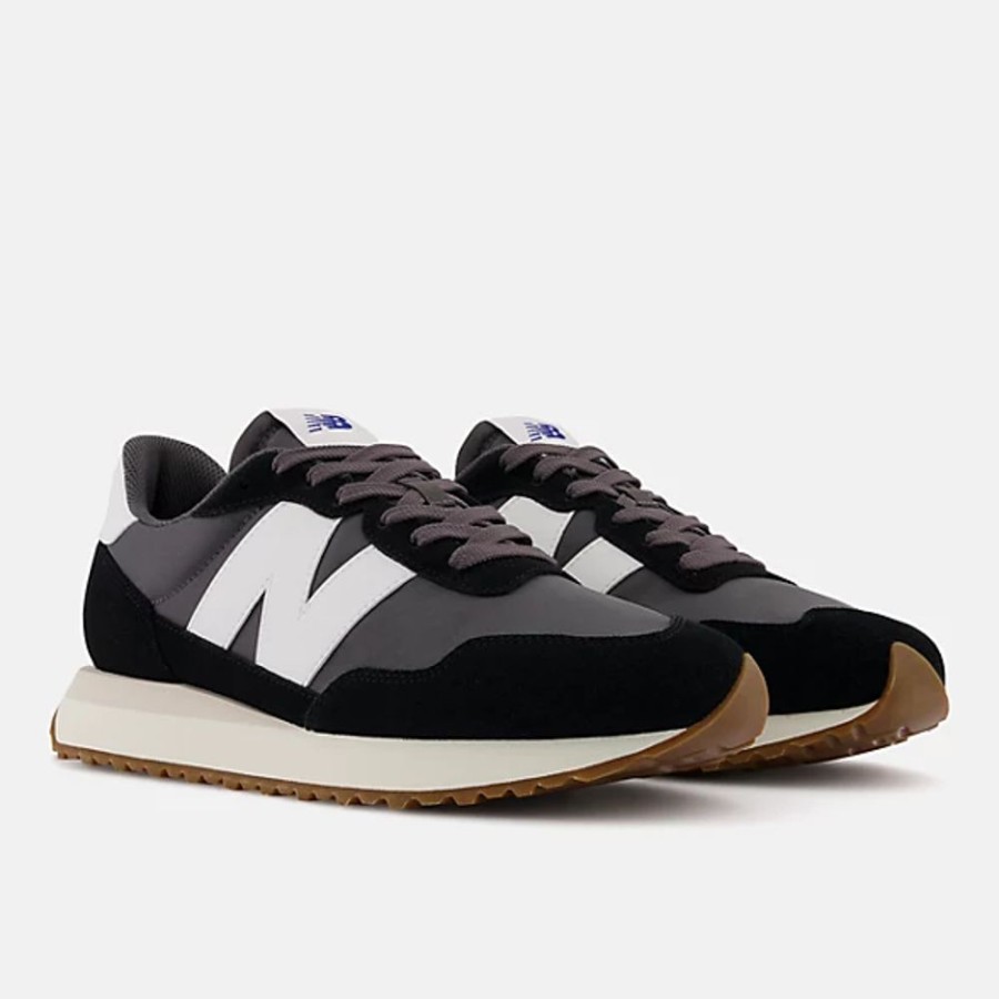 Homens New Balance Sneakers | 237V1