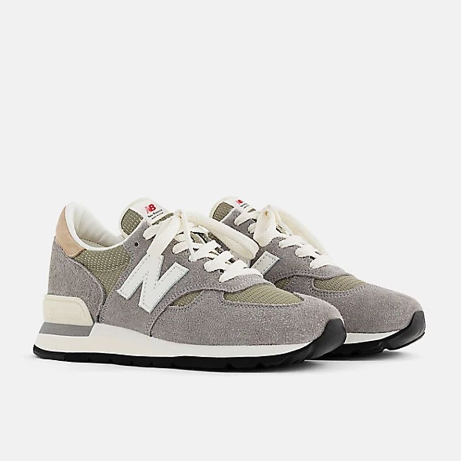 Homens New Balance Sneakers | Made In Usa 990V1