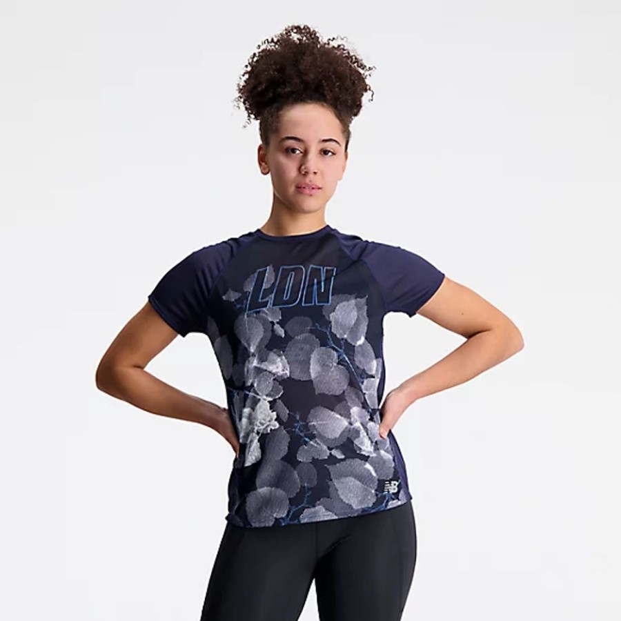 Mulheres New Balance T-Shirts E Partes De Cima | London Edition Printed Impact Run Short Sleeve