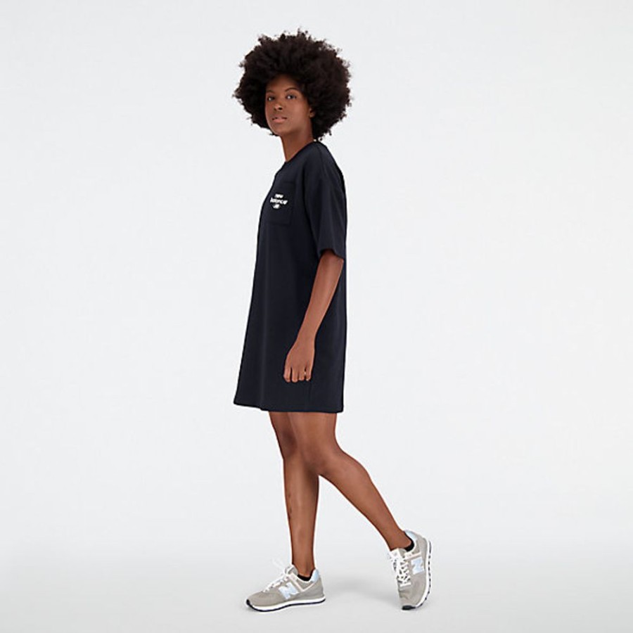 Mulheres New Balance Dresses & Skirts | Essentials Stacked Logo French Terry Graphic Dress