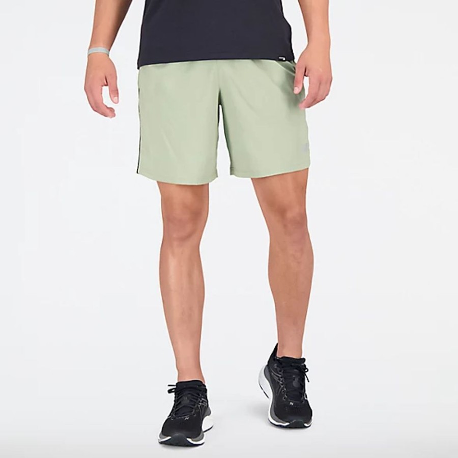 Homens New Balance Calcoes | Core Run 7 Inch Short