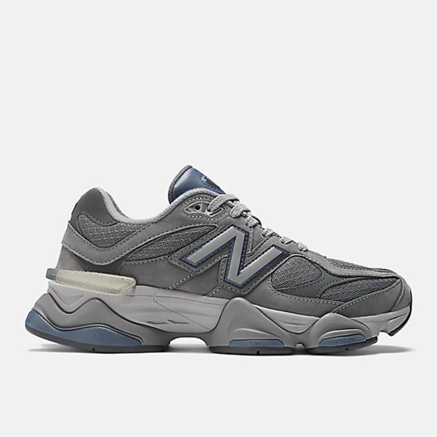 Homens New Balance Sneakers | 9060