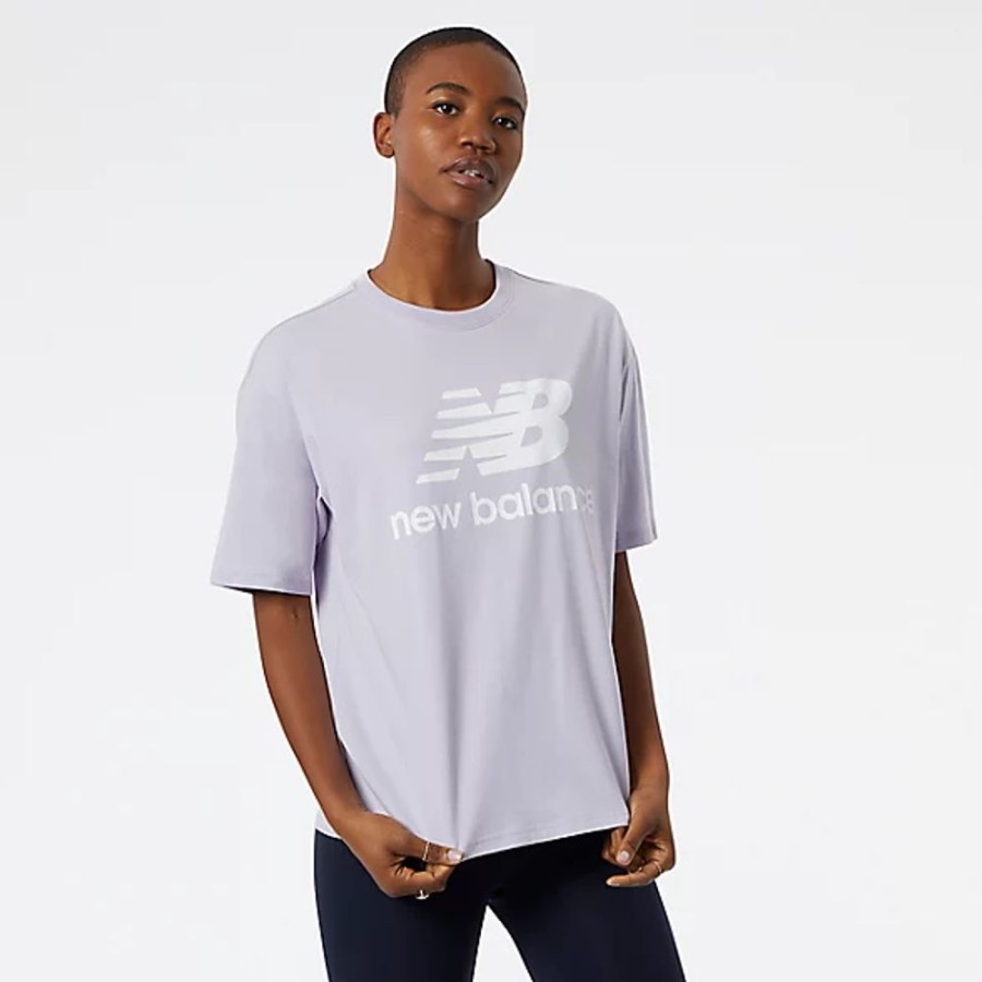 Mulheres New Balance T-Shirts E Partes De Cima | Essentials Stacked Logo Tee