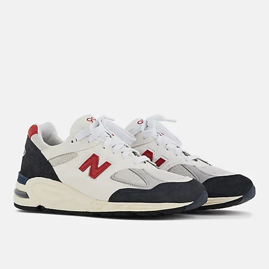 Homens New Balance Sneakers | Made In Usa 990V2