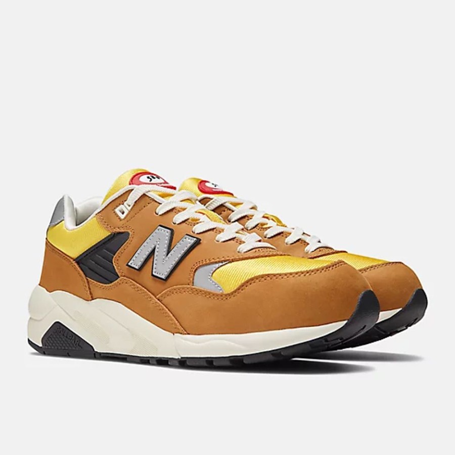 Homens New Balance Sneakers | 580