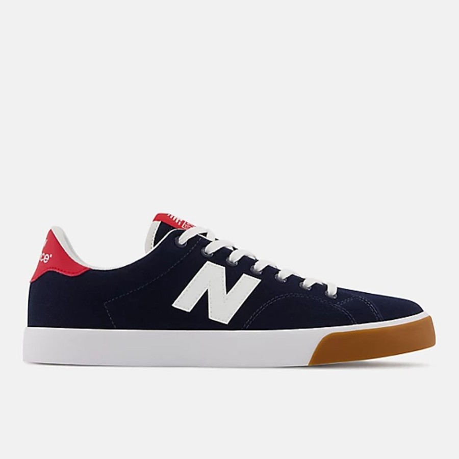 Homens New Balance Sneakers | 210 Pro Court