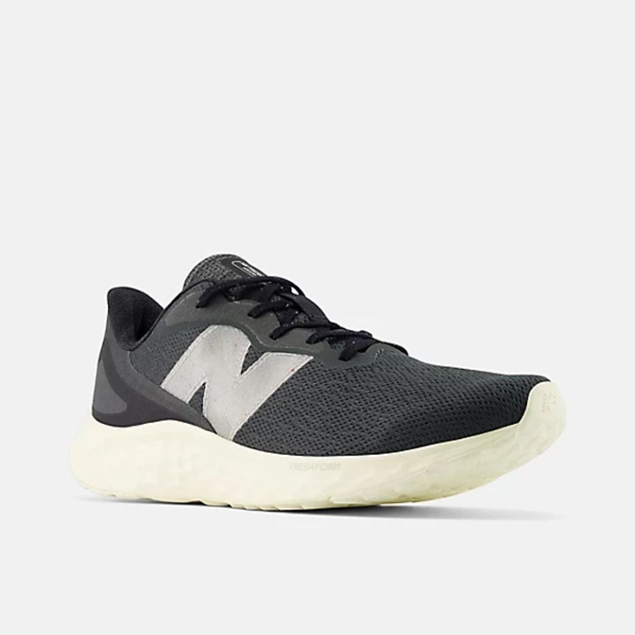 Homens New Balance Corrida | Fresh Foam Arishi V4