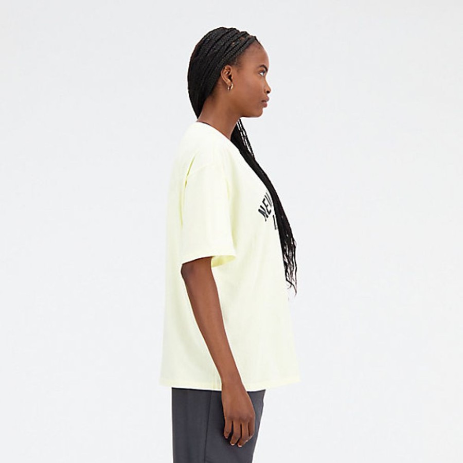 Mulheres New Balance T-Shirts E Partes De Cima | Essentials Varsity Oversized T-Shirt