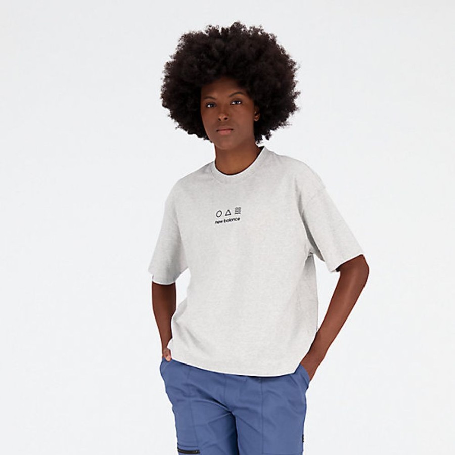 Mulheres New Balance T-Shirts E Partes De Cima | At Spinnex T-Shirt